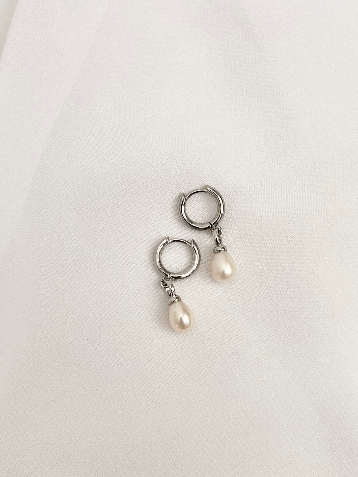 Silver Pearl Drop Earrings